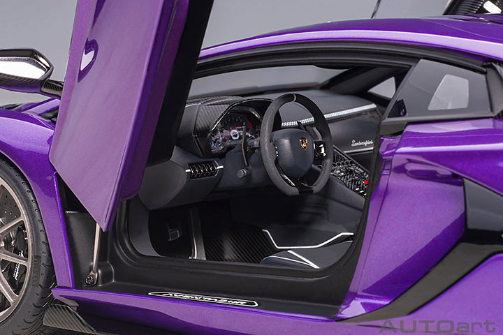 79179  LAMBORGHINI AVENTADOR SVJ (VIOLA PASIFAE/PEARL PURPLE)