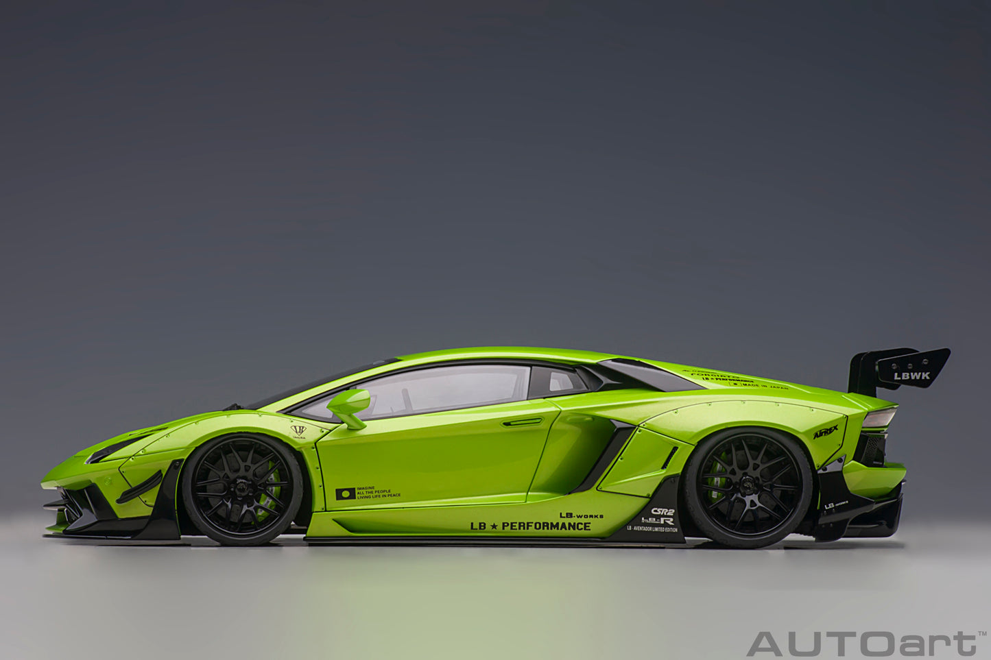 79243 LIBERTY WALK LB-WORKS LAMBORGHINI AVENTADOR LIMITED EDITION (PEARL GREEN)