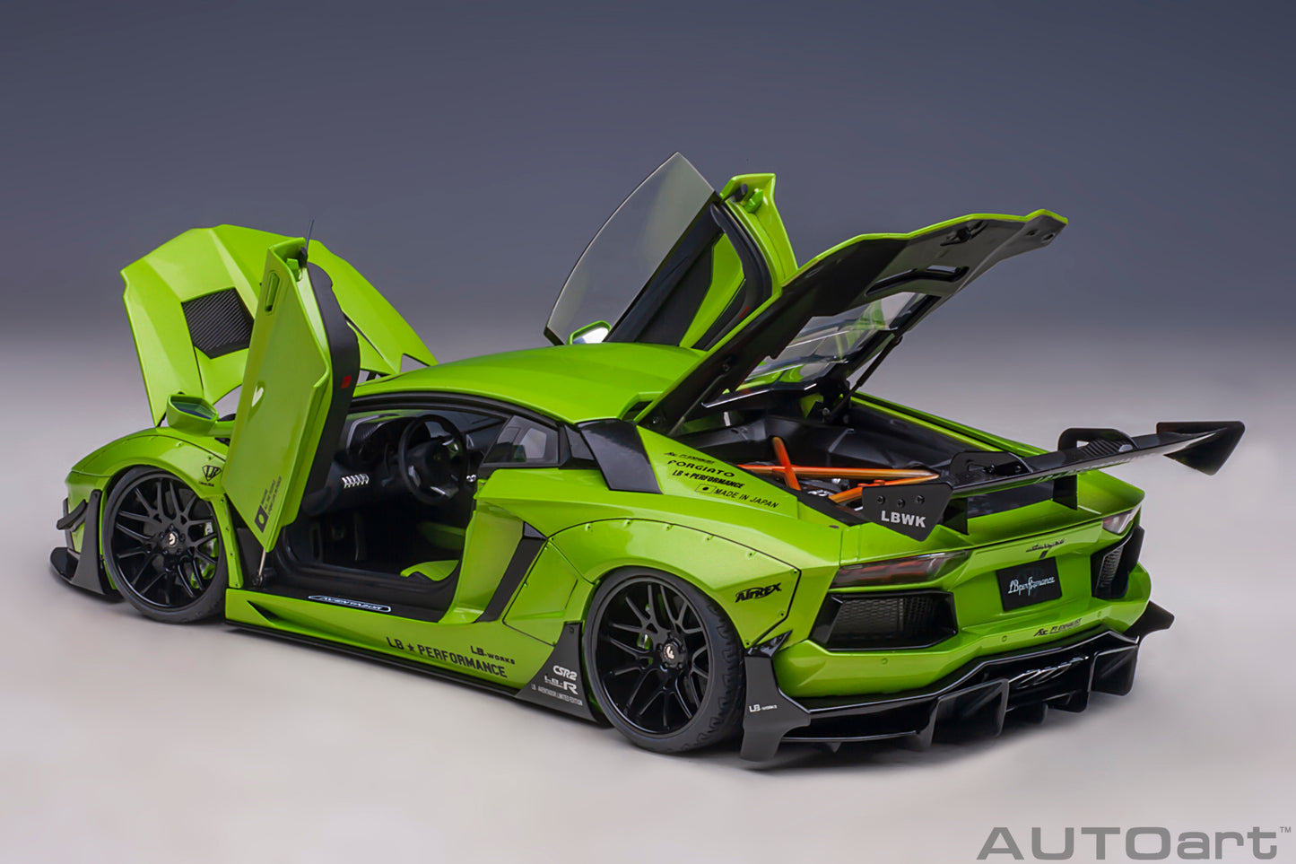 79243 LIBERTY WALK LB-WORKS LAMBORGHINI AVENTADOR LIMITED EDITION (PEARL GREEN)