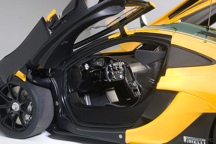 81544  McLAREN P1 GTR GENEVA MOTOR SHOW 2015 (YELLOW/GREEN STRIPES #51)